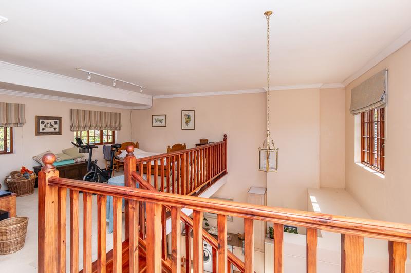 5 Bedroom Property for Sale in Tokai Western Cape